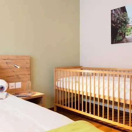 Sleeps 4 Wifi T425935 *